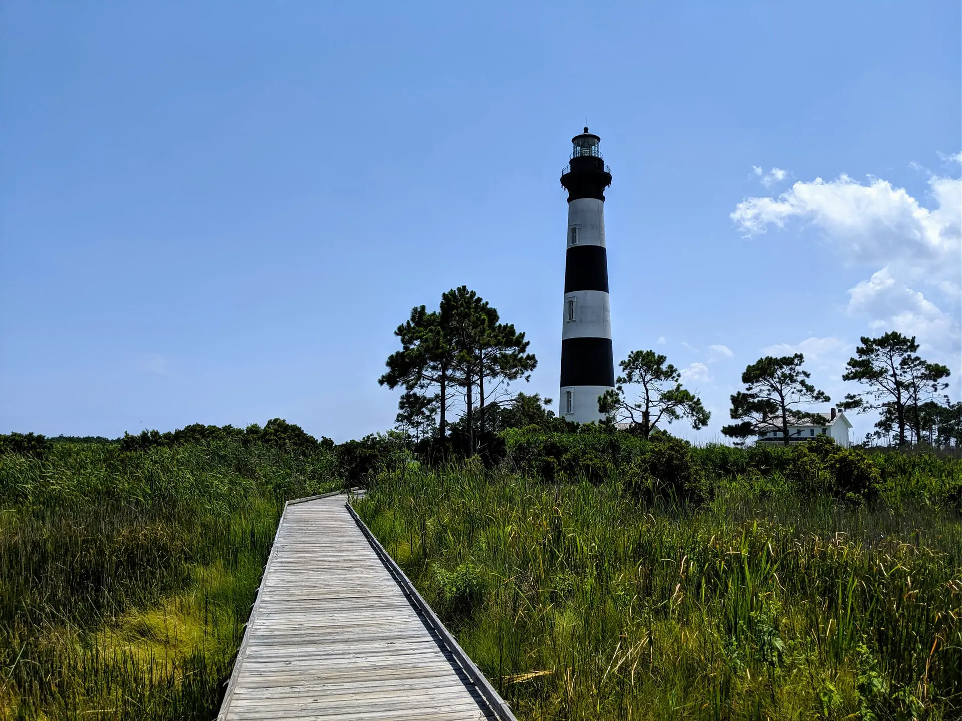 how many lighthouses outer banks
