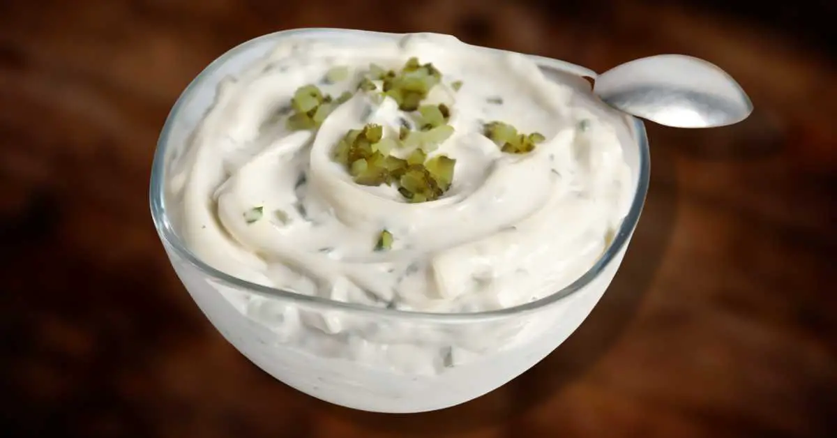 simple tartar sauce recipe for fish and other seafood