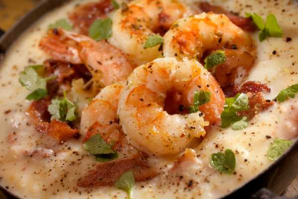 southern shrimp and cheese grits
